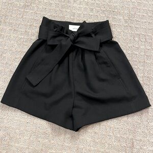 Wilfred Paperbag Shorts in Black